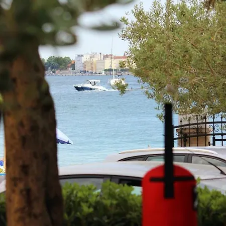 Apartment Lanterna *